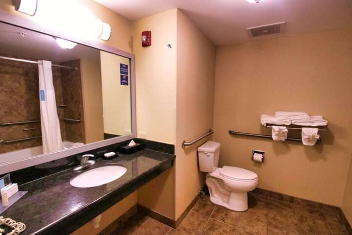 Room 19 of 51